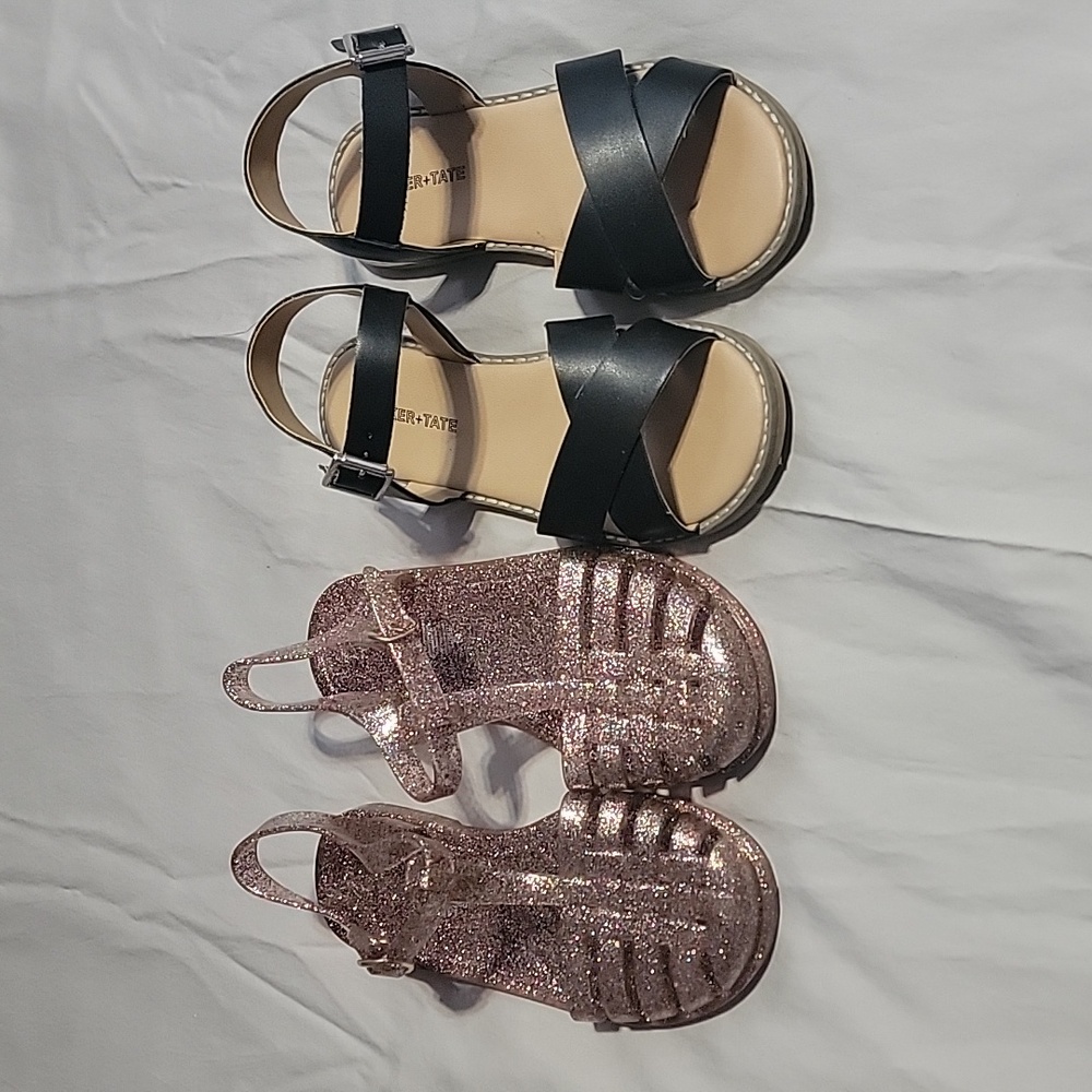 Bundle of girls sandals